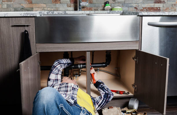 Best Commercial Plumbing Services  in Fort Bragg, CA